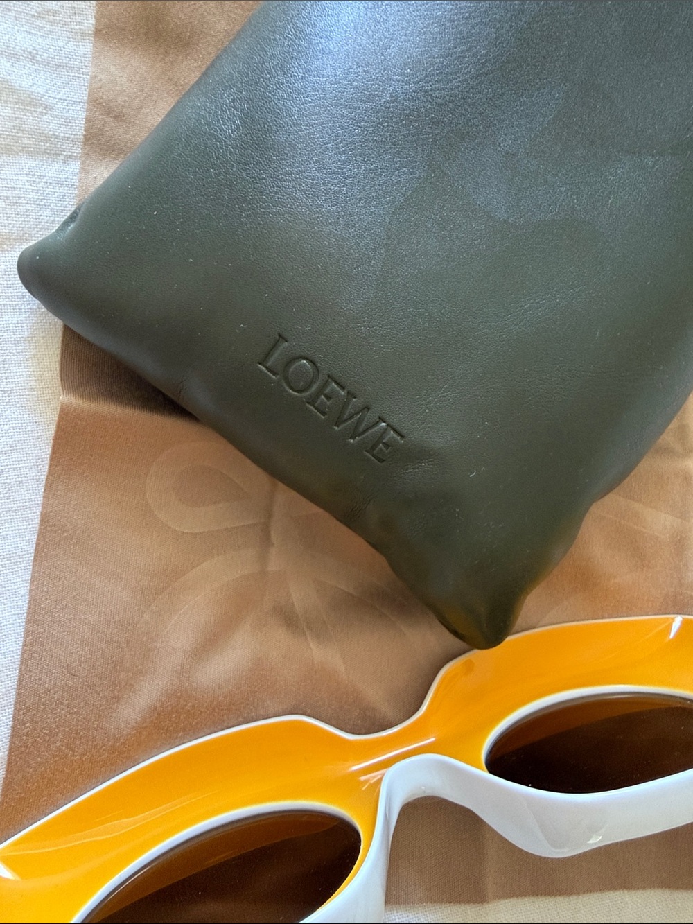LOEWE × Paula's Ibiza Rectangular Sunglasses - Picture 8 of 8